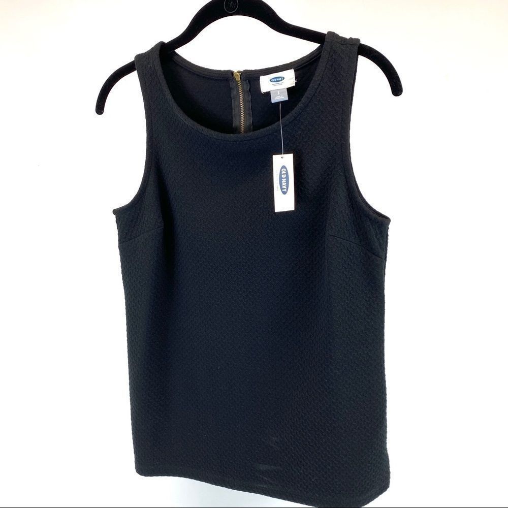 Black textured shell with back zip NWT - S